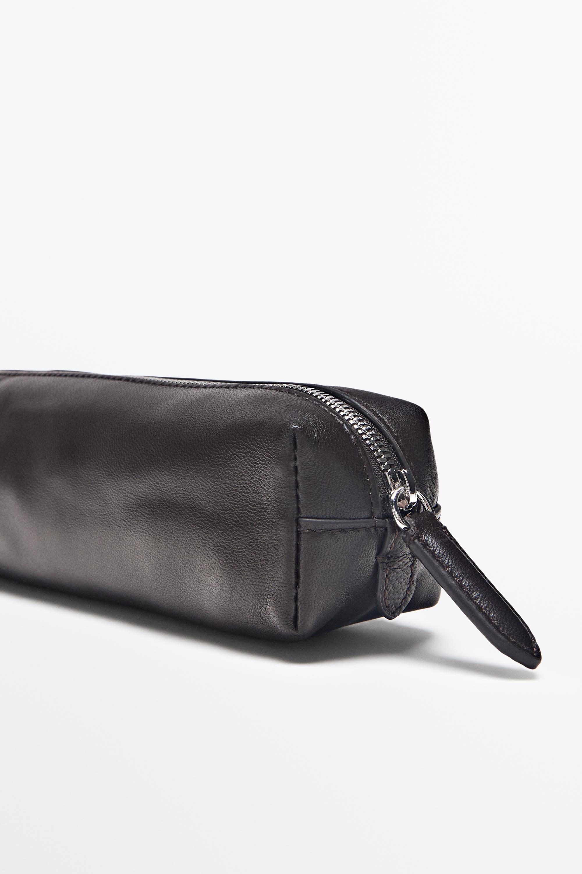 Trousse en cuir nappa